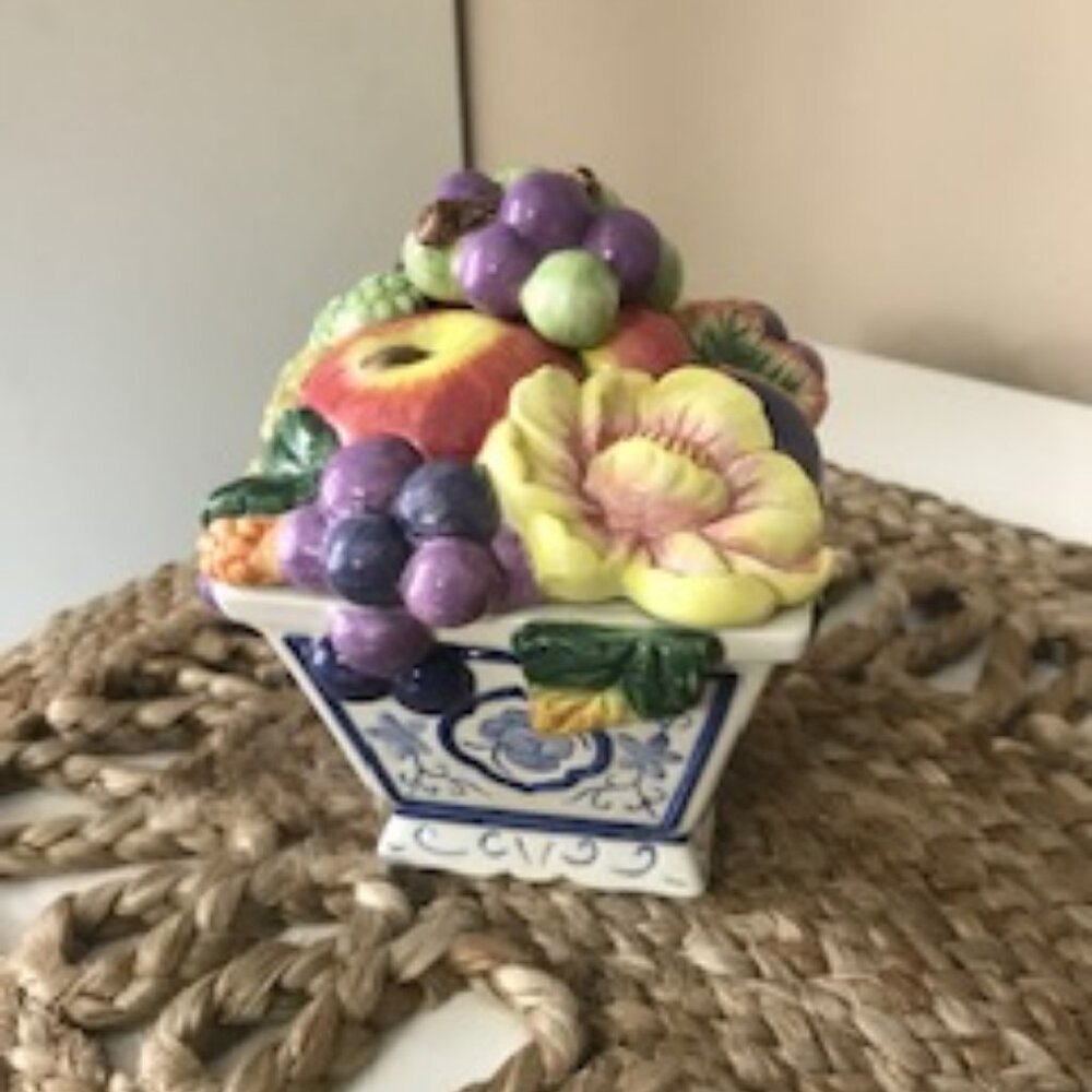 Fitz & Floyd Lidded Candle